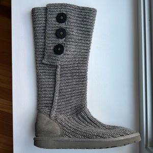 Ugg Women’s Classic Cardy in Gray Knit